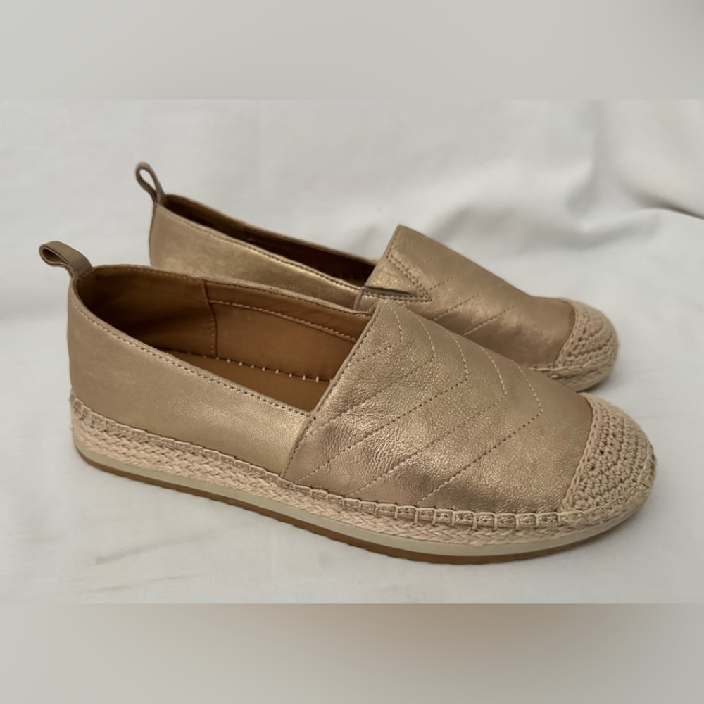 Gold ESPADRILLES SHOES Sz 10